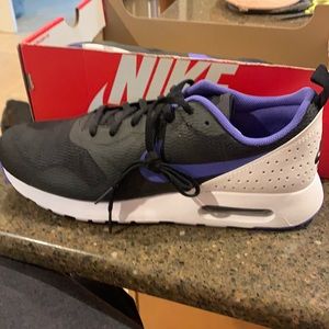 Nike Air Max Tavas